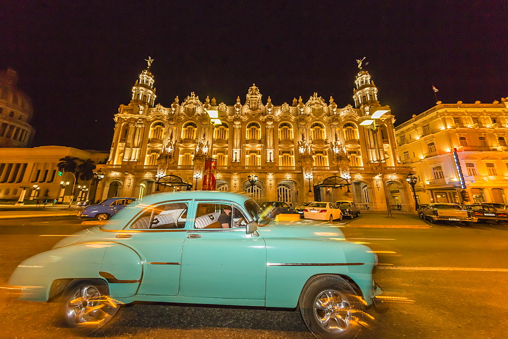 Classic American car being used as a taxi, locally known as almendrones, Havana, Cuba, West Indies, Central America