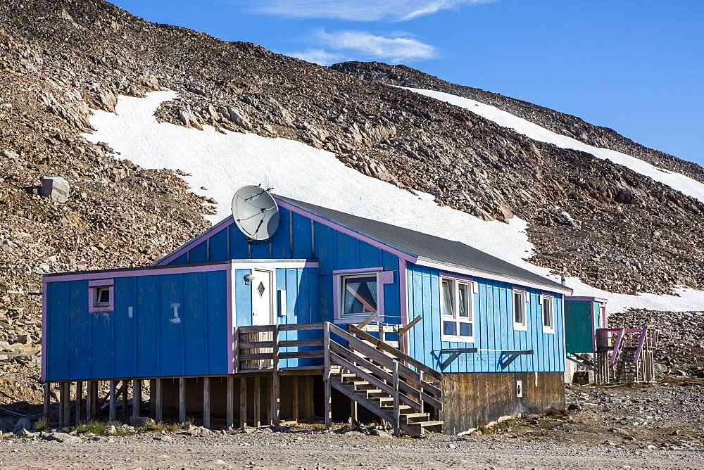 Inuit village, Ittoqqortoormiit, Scoresbysund, Northeast Greenland, Polar Regions