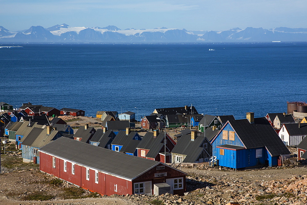 Inuit village, Ittoqqortoormiit, Scoresbysund, Northeast Greenland, Polar Regions