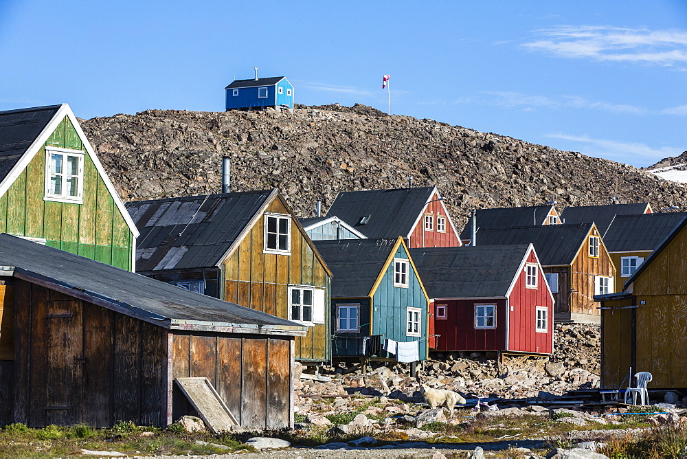 Inuit village, Ittoqqortoormiit, Scoresbysund, Northeast Greenland, Polar Regions