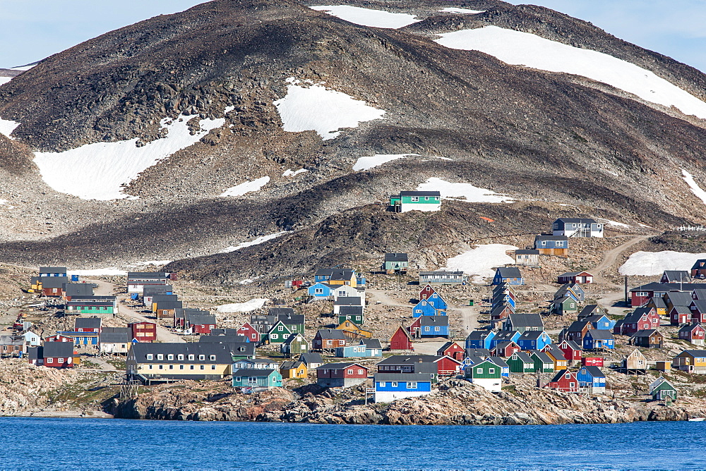 Inuit village, Ittoqqortoormiit, Scoresbysund, Northeast Greenland, Polar Regions