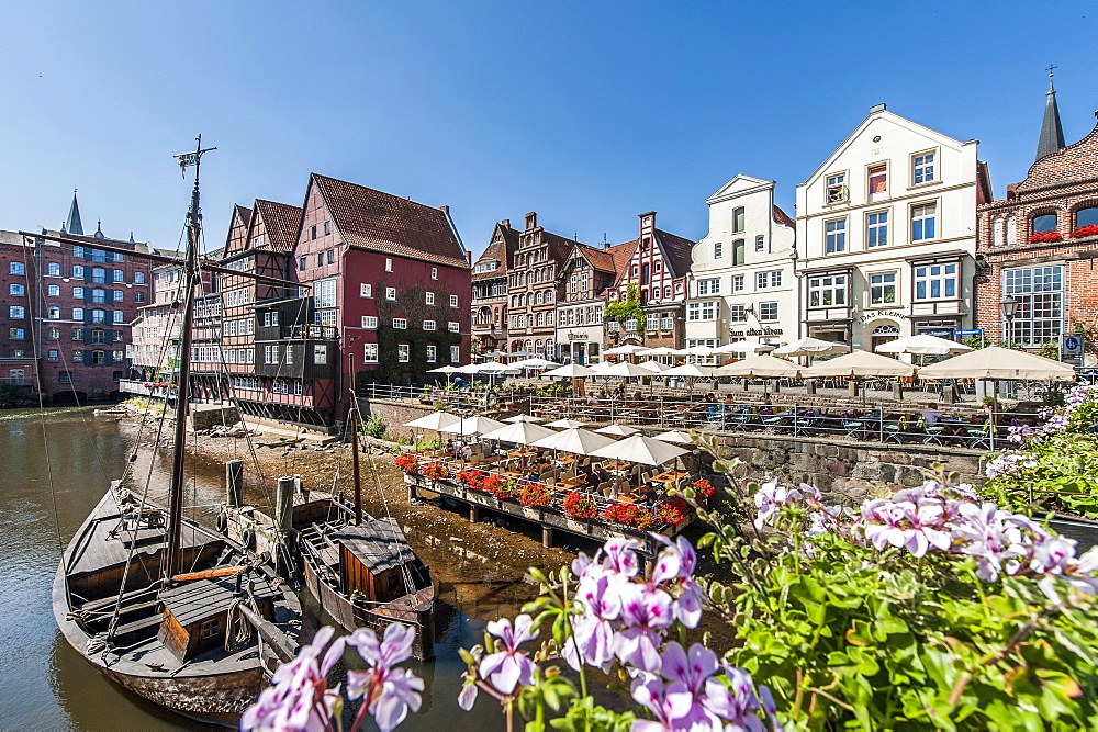 Riverside quarter Wasserviertel, Lueneburg, Lower Saxony, Germany