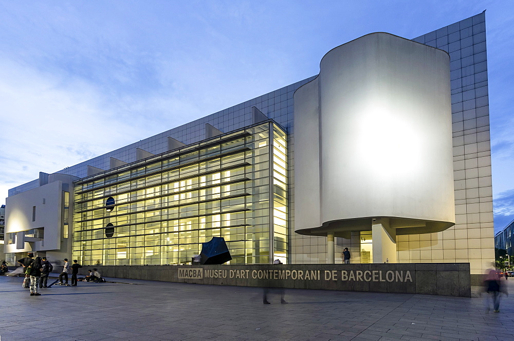 MACBA in the evening light, Museum of Modern Art by Richard Maier, Barcelona, Catalunia, Spain