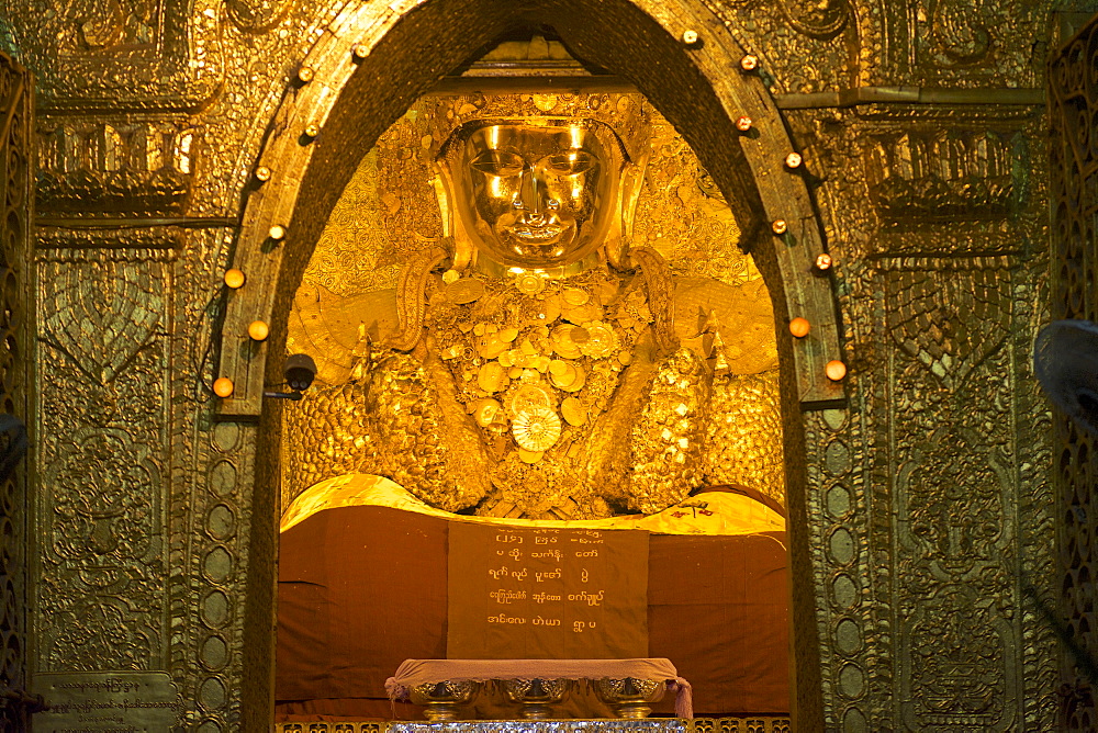 Mahamuni Statue in the Mahamuni pagoda at Mandalay, Myanmar, Burma