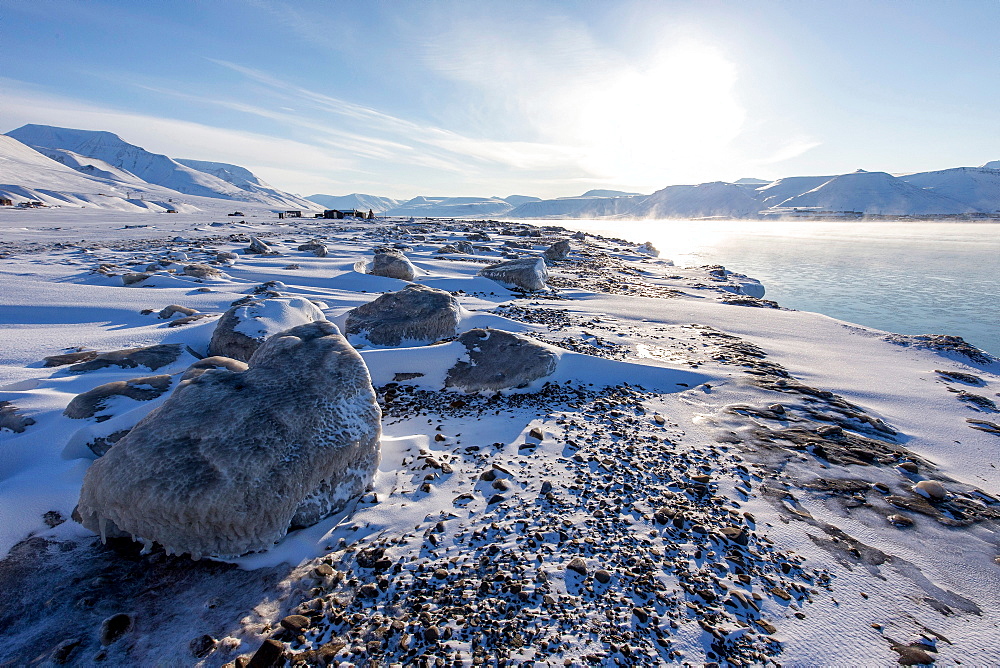 Snowy coast at Spitzbergen, Spitzbergen, Svalbard, Norway