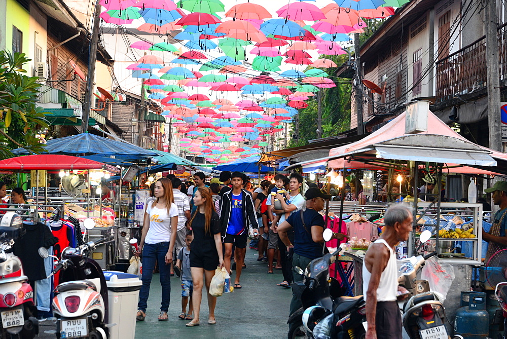 Night market in Surat Thani, South-Thailand, Thailand