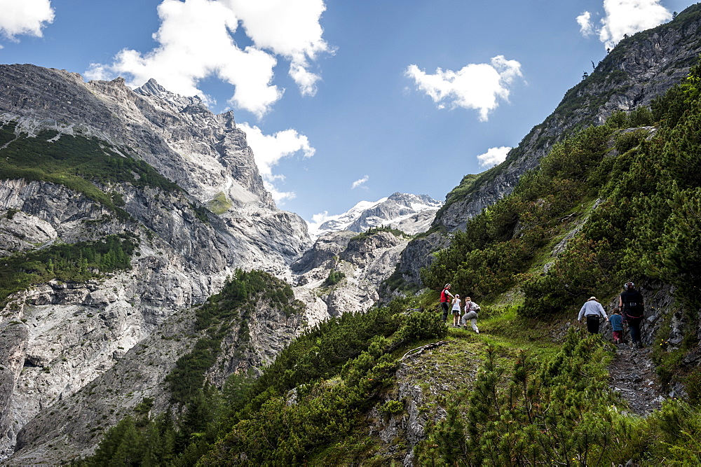 Hikers and mountain landscape, Ortler, alps, Trafoi, Trentino, Alto Adige, South Tyrol, Italy, Europe