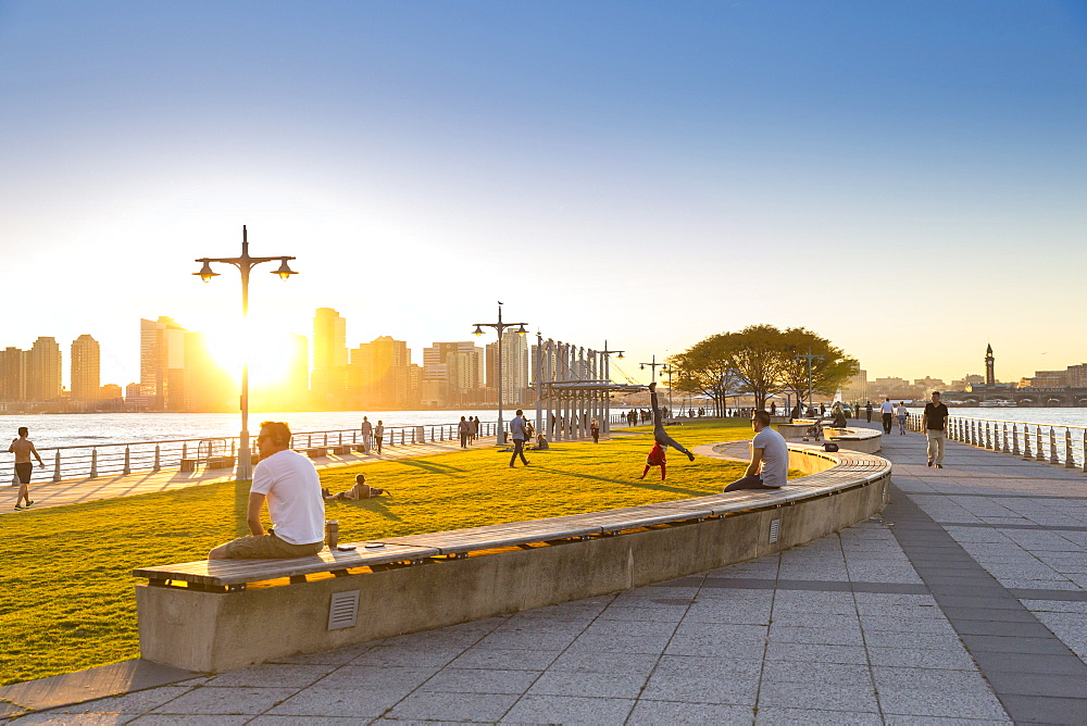 Pier 45, Hudson River Park, view over the Hudson river to New Jersey, Greenwich Village, Manhattan, New York City, USA, America