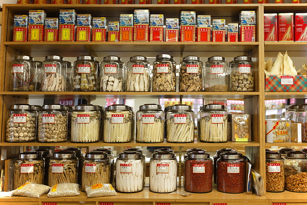 Chinese drugstore in Chinatown, Vancouver City, Canada, North America