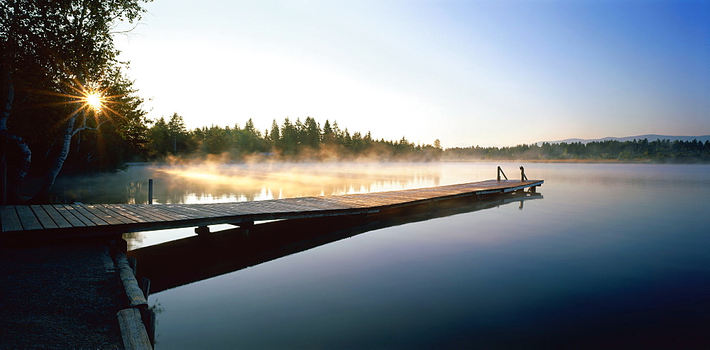 Lake Kirchsee, Kloster Reutberg, Landkreis Bad Toelz, Upper Bavaria, Germany