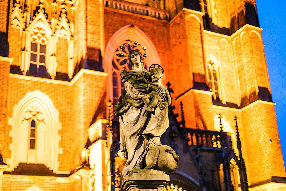 Wroclaw Cathedral in the evening, St. John the Baptist Cathedral, Cathedral Island, Ostrów Tumski, Wroclaw, Poland, Europe