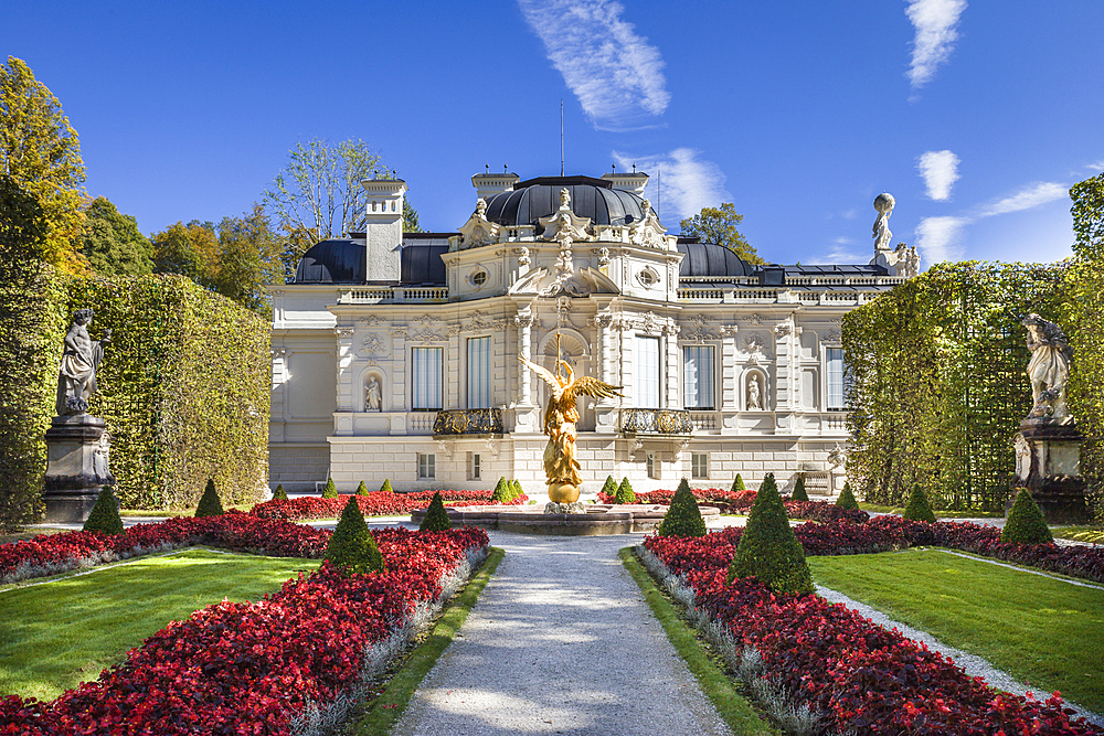 Park (west parterre) of Linderhof Palace, Ettal, Allgäu, Bavaria, Germany