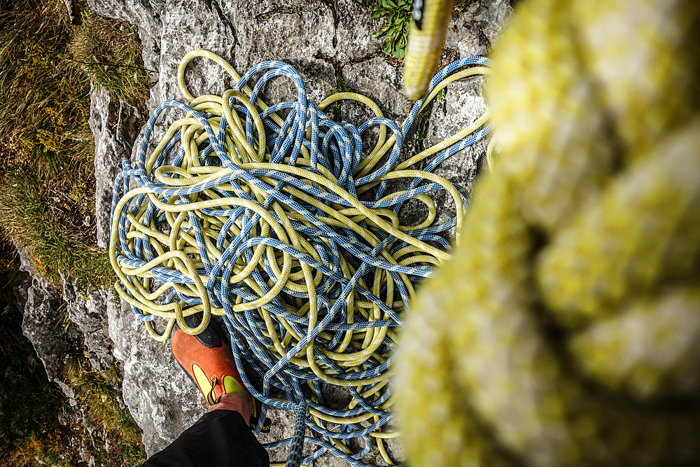 Climbing equipment - multi-pitch climbing on Leonhardstein, Bavarian Prealps