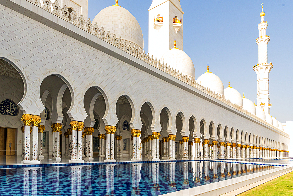 The Sheikh Zayed Grand Mosque, Abu Dhabi, UAE