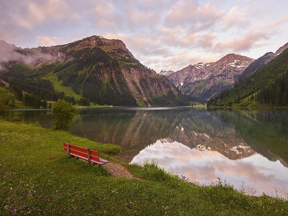 Vilsalpsee, Allgäu Alps, Tyrol, Austria