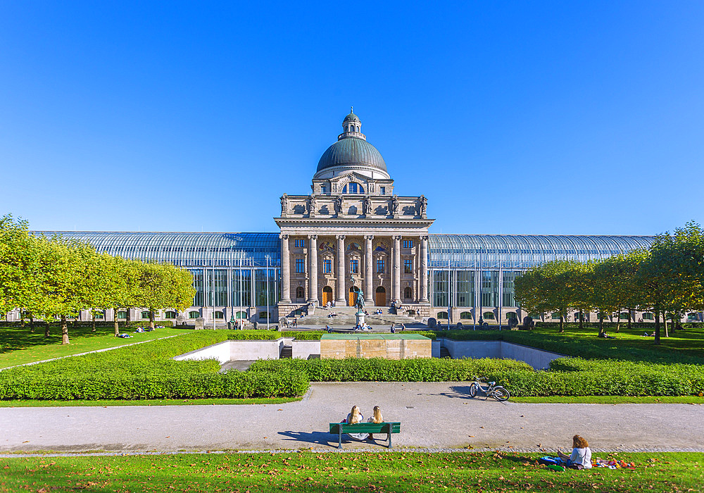 Munich, Bavarian State Chancellery, Army Museum