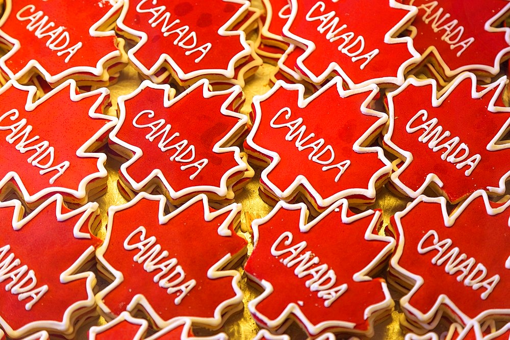 Ottawa, Byward Market, Bakery with Canada biscuits