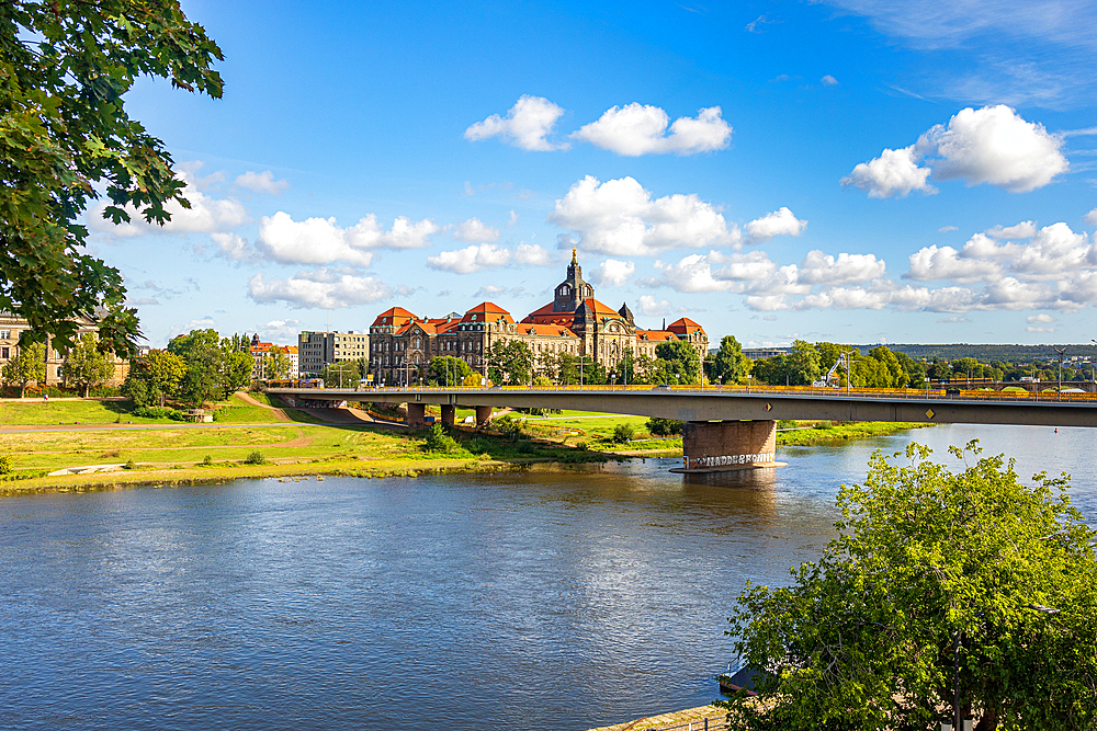 Saxon State Chancellery with Carola Bridge and the Elbe, Saxony, Germany