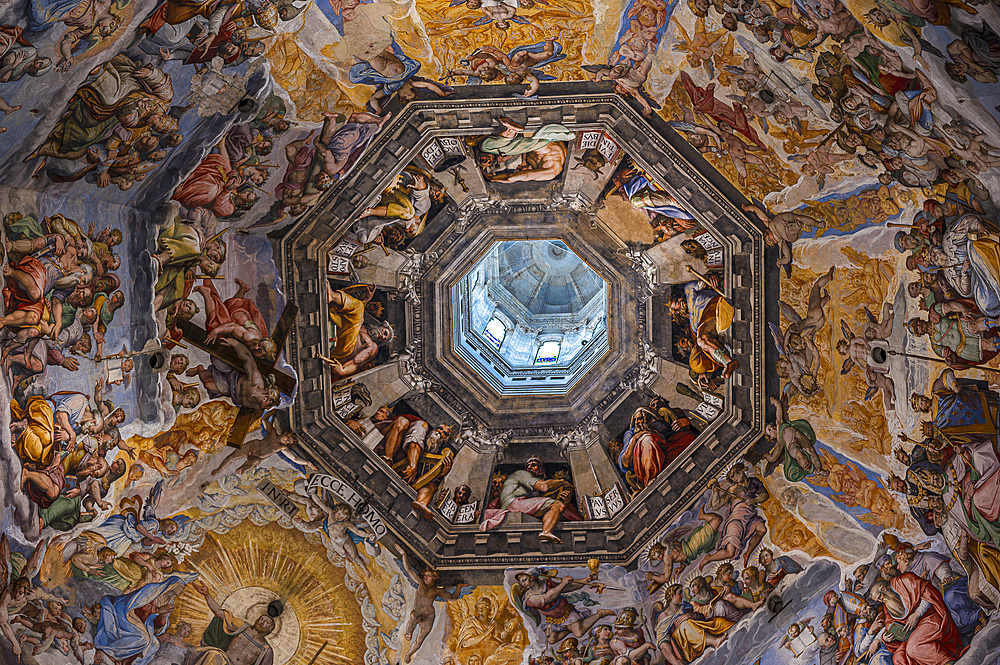 View from inside of the dome, Cathedral of Florence from inside, Chiesa di San Carlo dei Lombardi, Florence (Italian Firenze, Tuscany region, Italy, Europe