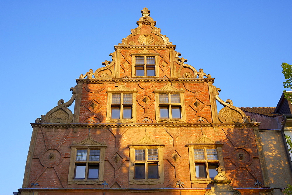 Wulfert-Haus (house) from 1560 with fronton in the manner of Lippe-Renaissance, Herford, Strasse der Weserrenaissance, Lippe, Northrhine-Westphalia, Germany, Europe