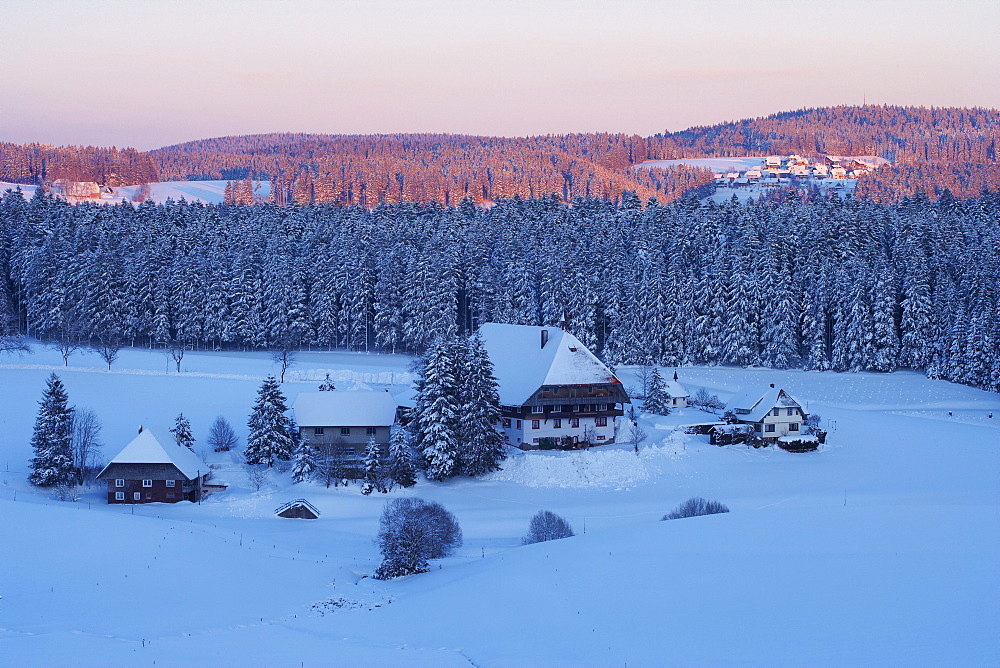 View at Unterfallengrundhof (farmhouse) close to Guetenbach on a Winter's evening, Near Furtwangen, Black Forest, Baden-Wuerttemberg, Germany, Europe