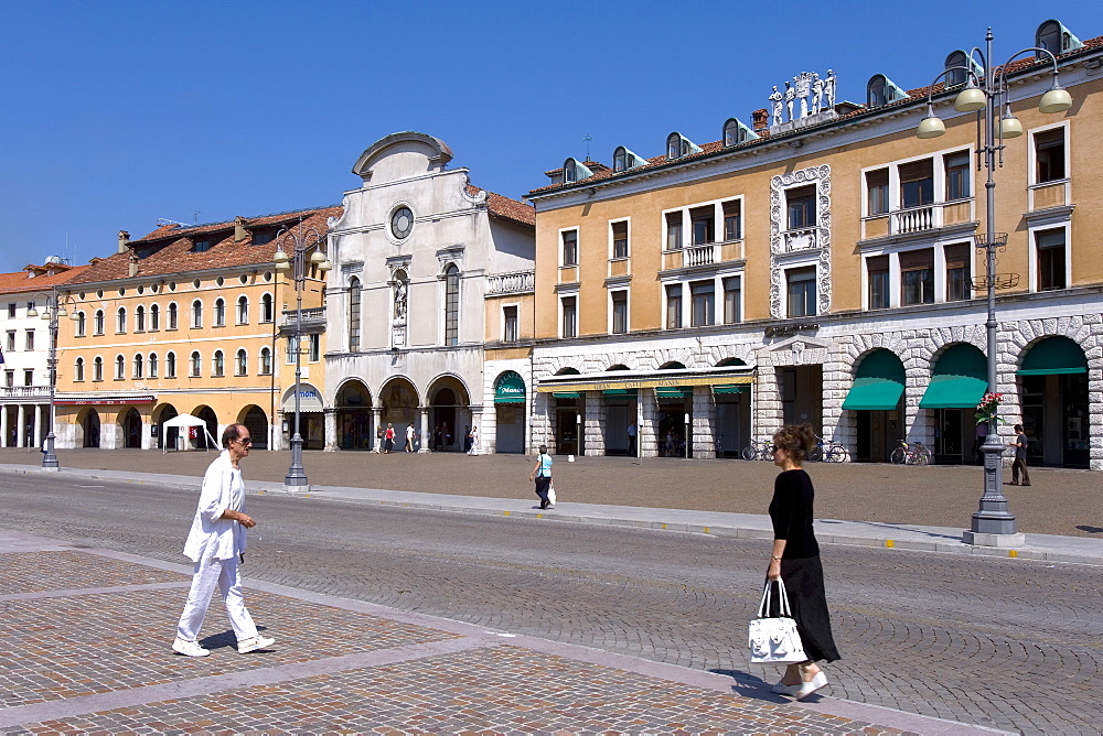 Martiri Square, Belluno, Dolomites, Veneto, Italy