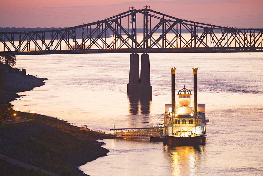 Casino boat on the Mississippi in Natchez under the Hill, Mississippi, USA