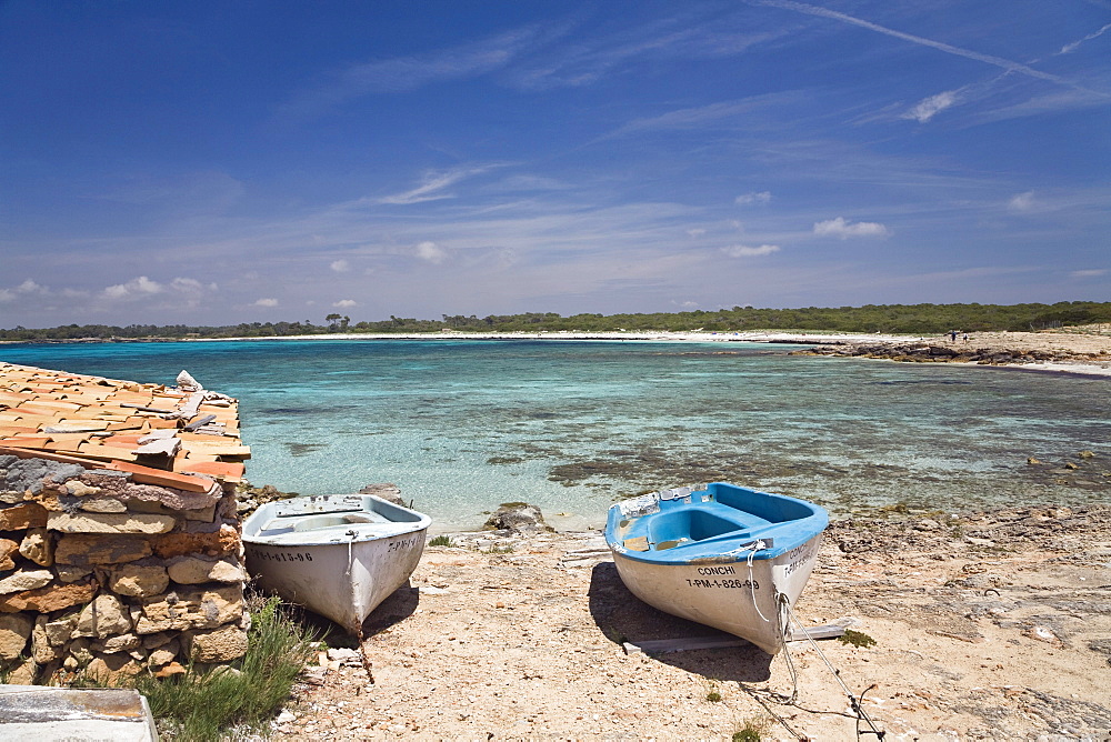 Two boats on the beach in the sunlight, Platja d'es Caragol, Mallorca, Balearic Islands, Mediterranean Sea, Spain, Europe