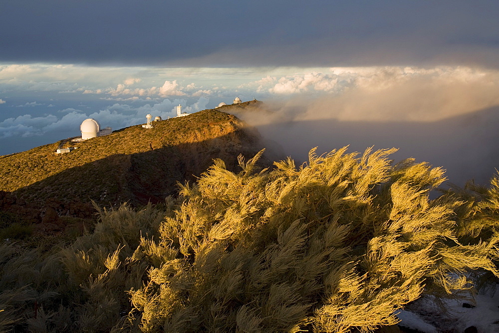 Observatorio Astrofisico, astronomy, astrophysics, observatory, cupolas, Roque de los Muchachos, Caldera de Taburiente, national parc, Parque Nacional Caldera de Taburiente, natural preserve, UNESCO Biosphere Reserve, La Palma, Canary Islands, Spain, Europe