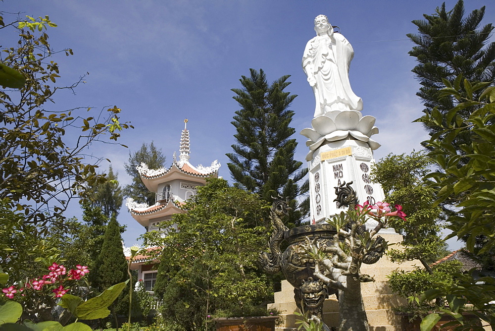 Buddhistic temple with buddha statue, Tra On, Can Tho Province, Vietnam, Asia