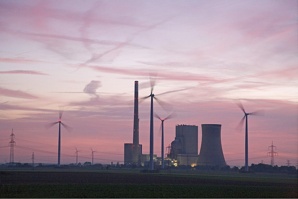 coal power station, and wind turbines, Mehrum, Hanover, Lower saxony, northern Germany