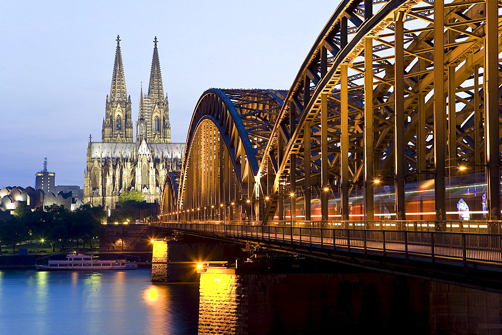 Cologne Cathedral with Hohenzollernbruecke, Cologne, North Rhine-Westphalia, Germany