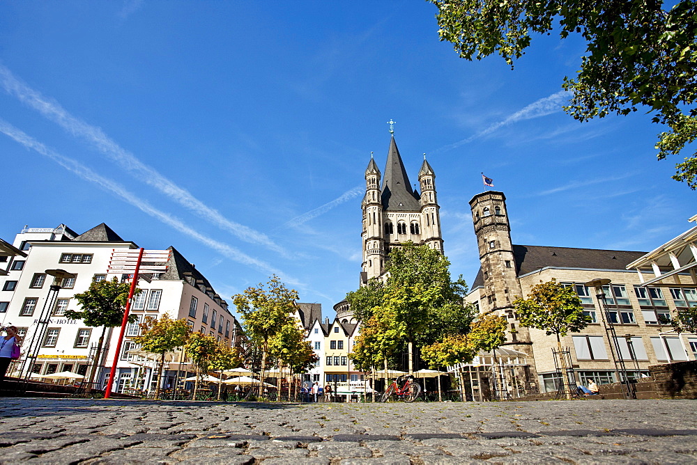 Fischmarkt and Great St. Martin church, Old town, Cologne, North Rhine-Westphalia, Germany