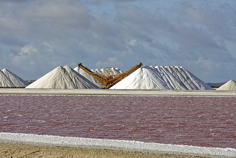 West Indies, Bonaire, Salt pans, Sea salt mine of Pekelmeer