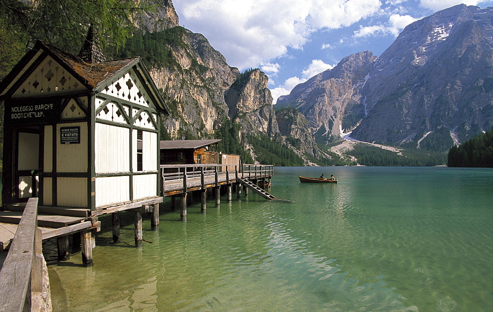 Pragser Wildsee, Lake Prags, Fanes Senes Prags Nature Reserve, Prags, South Tyrol, Italy