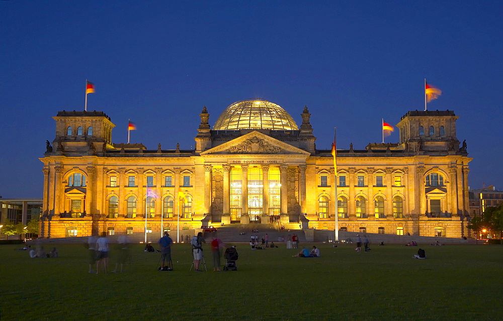 government offices in Berlin Mitte (Reichstag), Spree, Germany, Europe