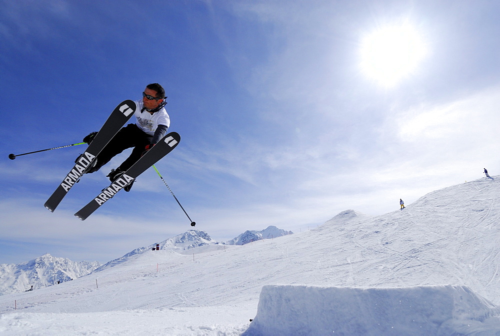 Skier freeriding, ski area Soelden, Oetztal, Tyrol, Austria