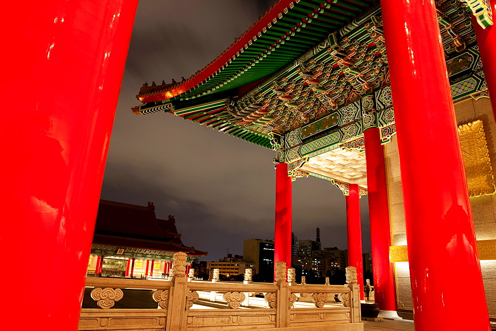 View from the taiwanese National Theatre to the National Concert Hall at night, Taipei, Taiwan, Asia