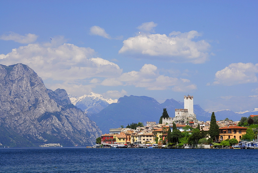 View over lake Gardo to Malcesine with Scaliger Castle, Malcesine, Veneto, Italy