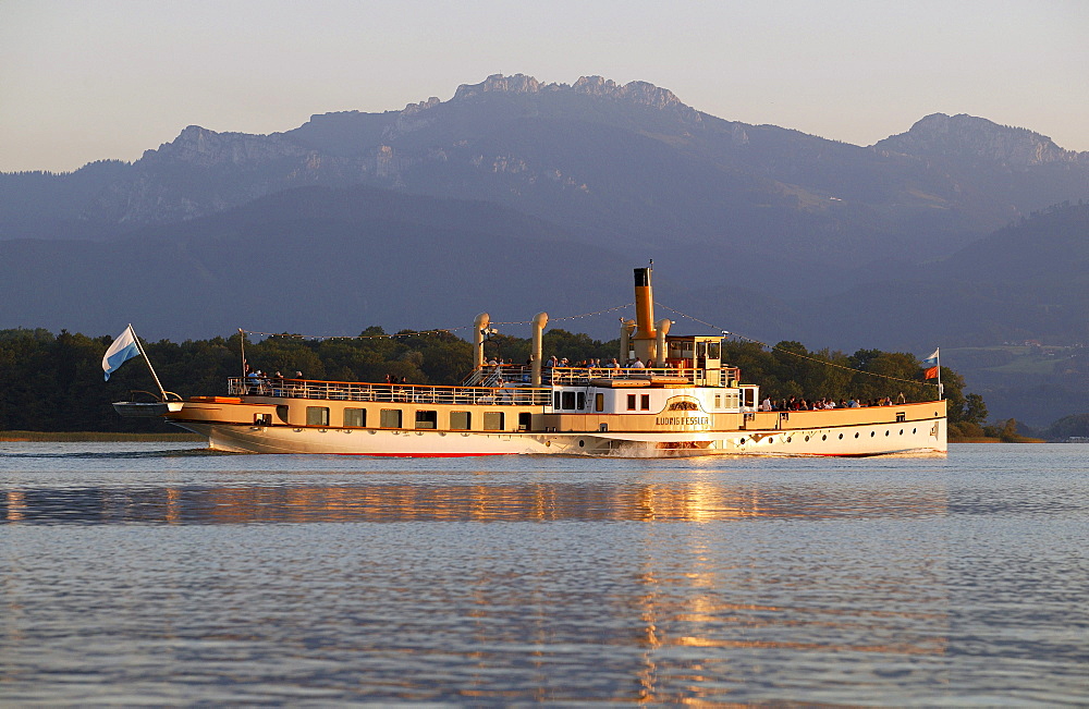 Steamboat, Kampenwand mountains, Lake Chiemsee, Chiemgau, Bavaria, Germany