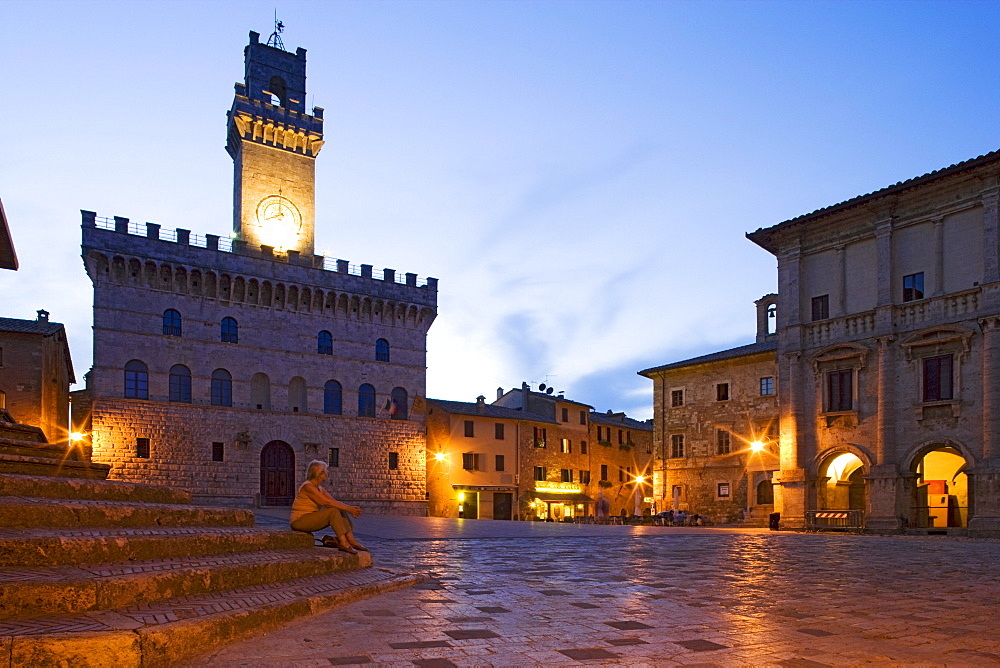 Palazzo Publico, Piazza Grande, Montepulciano, Tuscany, Italy