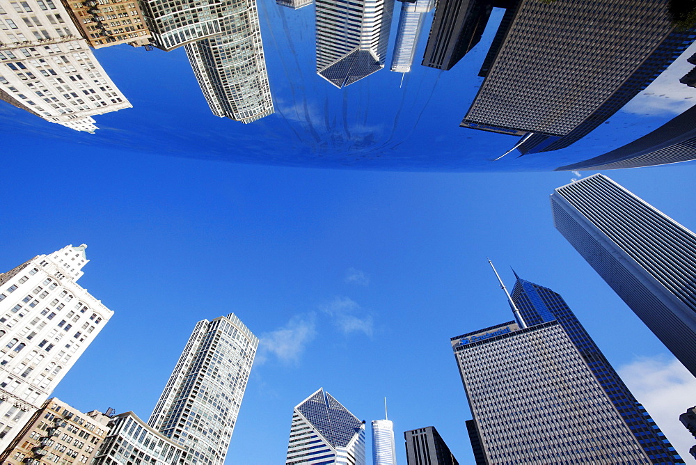 Cloud Gate by Anish Kapoor, Chicago, Illinois, USA