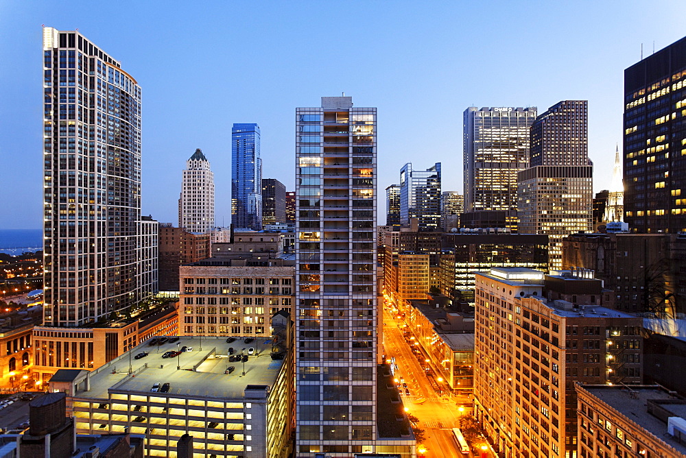 Downtown Chicago with Lake Street, Chicago, Illinois, USA