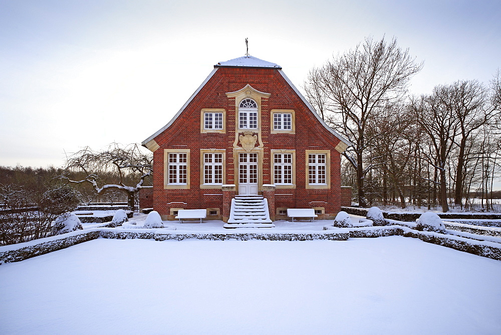 Rueschhaus moated castle, near Muenster, Muensterland, North Rhine-Westphalia, Germany