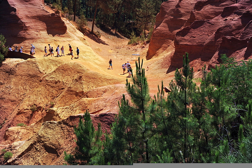 Ochre quarry at Roussillon, Vaucluse, Provence, France, Europe