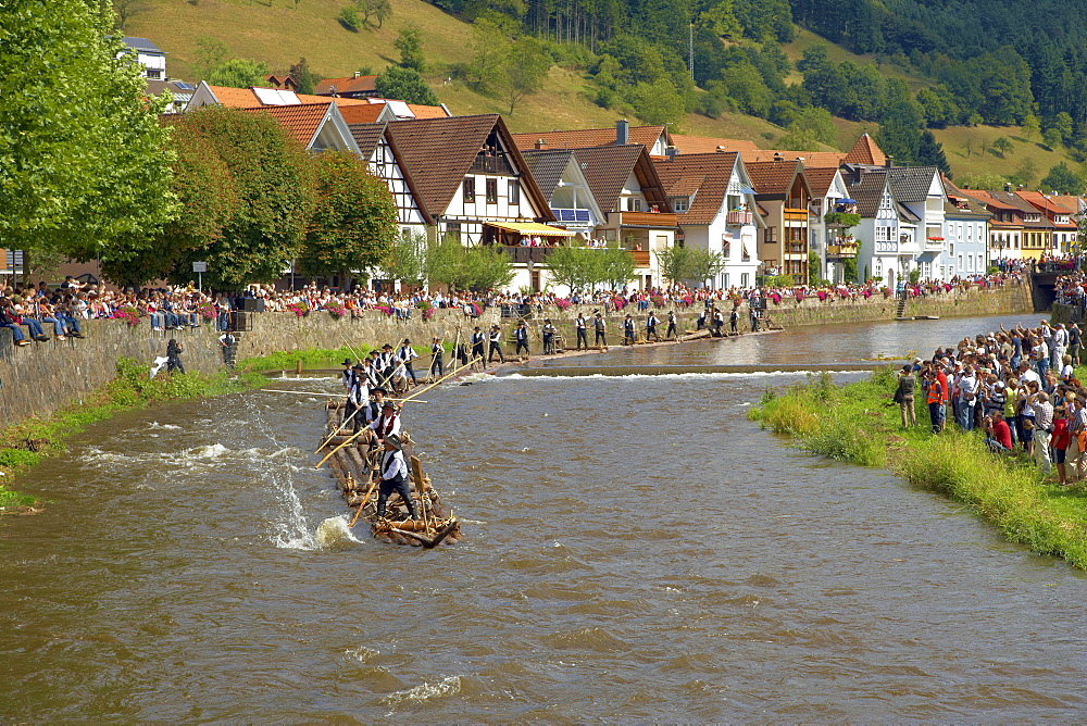 Historic River Rafting on the river Kinzig, Wolfach, Valley Kinzigtal, Southern Part of Black Forest, Black Forest, Baden-Wuerttemberg, Germany, Europe