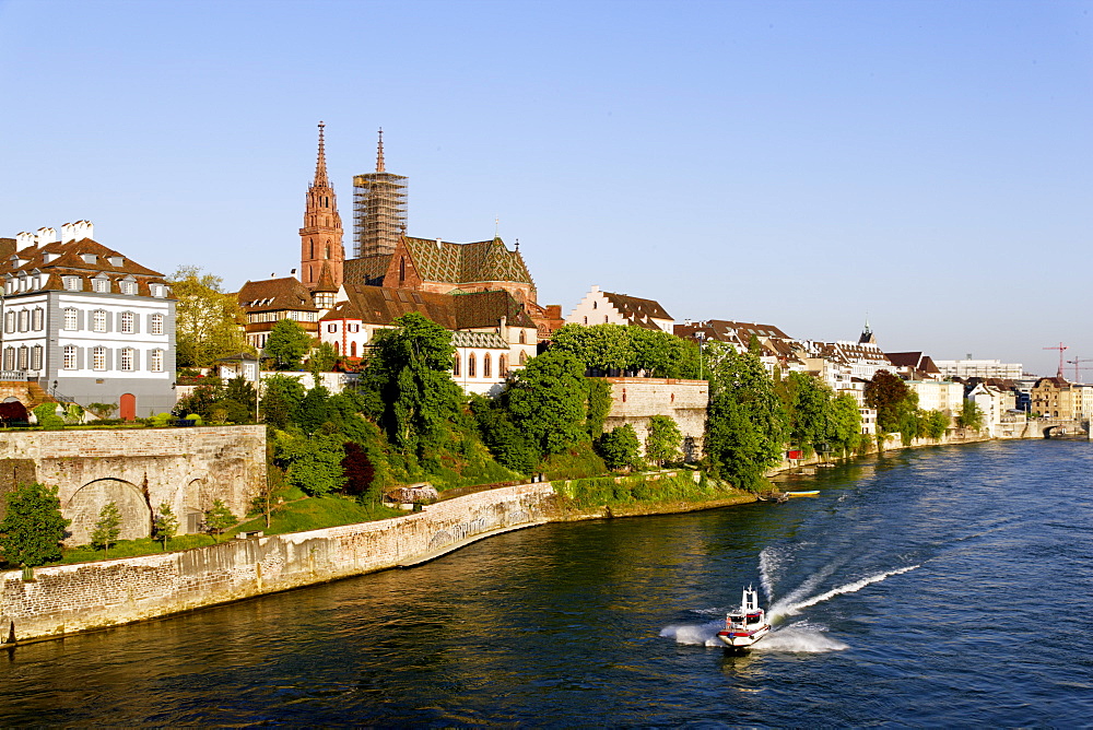 View of the River Rhine with Basel Muenster in the background, Basel, Switzerland