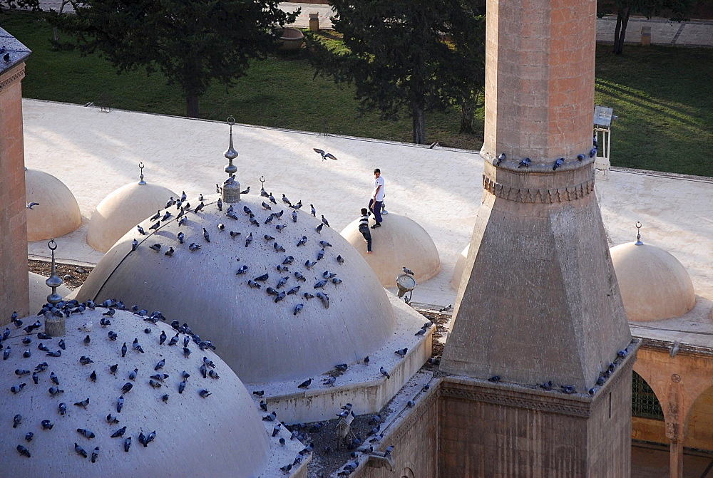 Mevledi-i Halil Mosque, Sanliurfa, southeast-Anatolia, Turkey