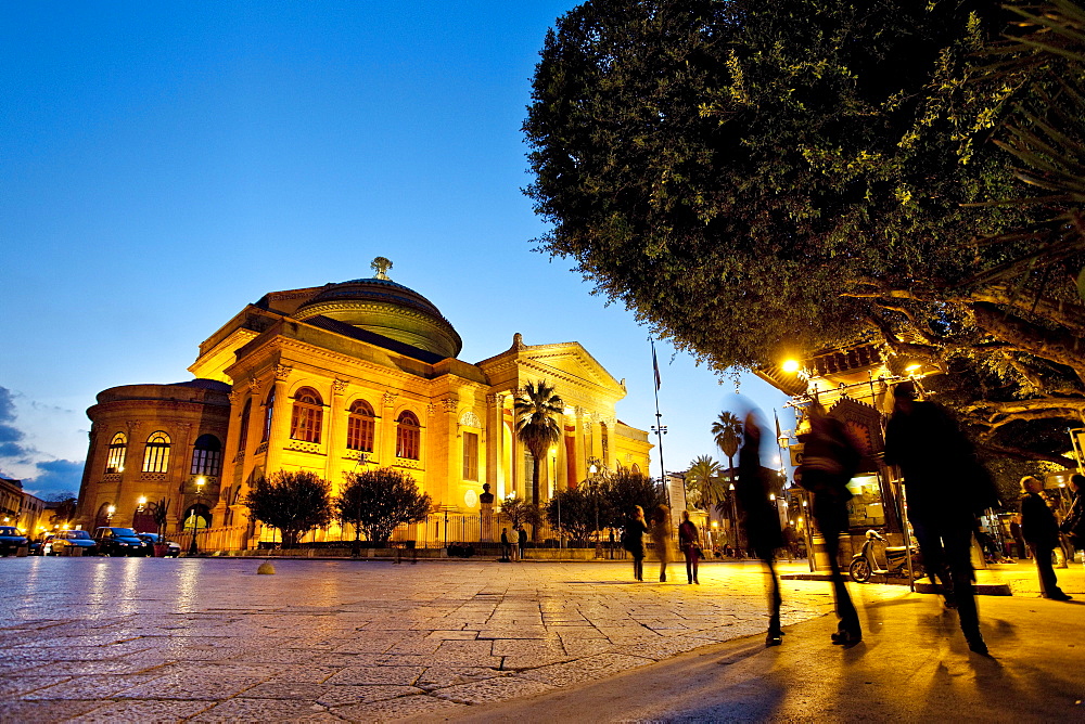 Theater, Teatro Massimo, Palermo, Sicily, Italy