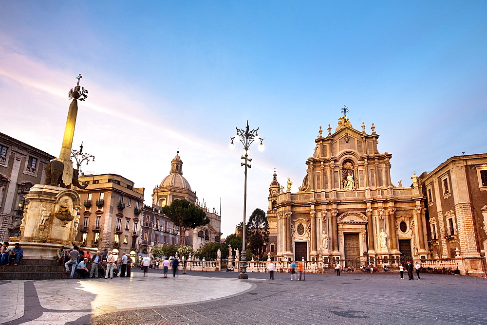 Elephant statue, Cathedral, Piazza Duomo, Catania, Sicily, Italy